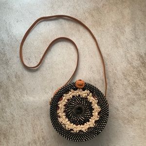 NEW: Round Purse with snap closure
